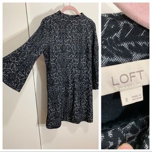 Loft Long bell sleeve printed black and gray dress